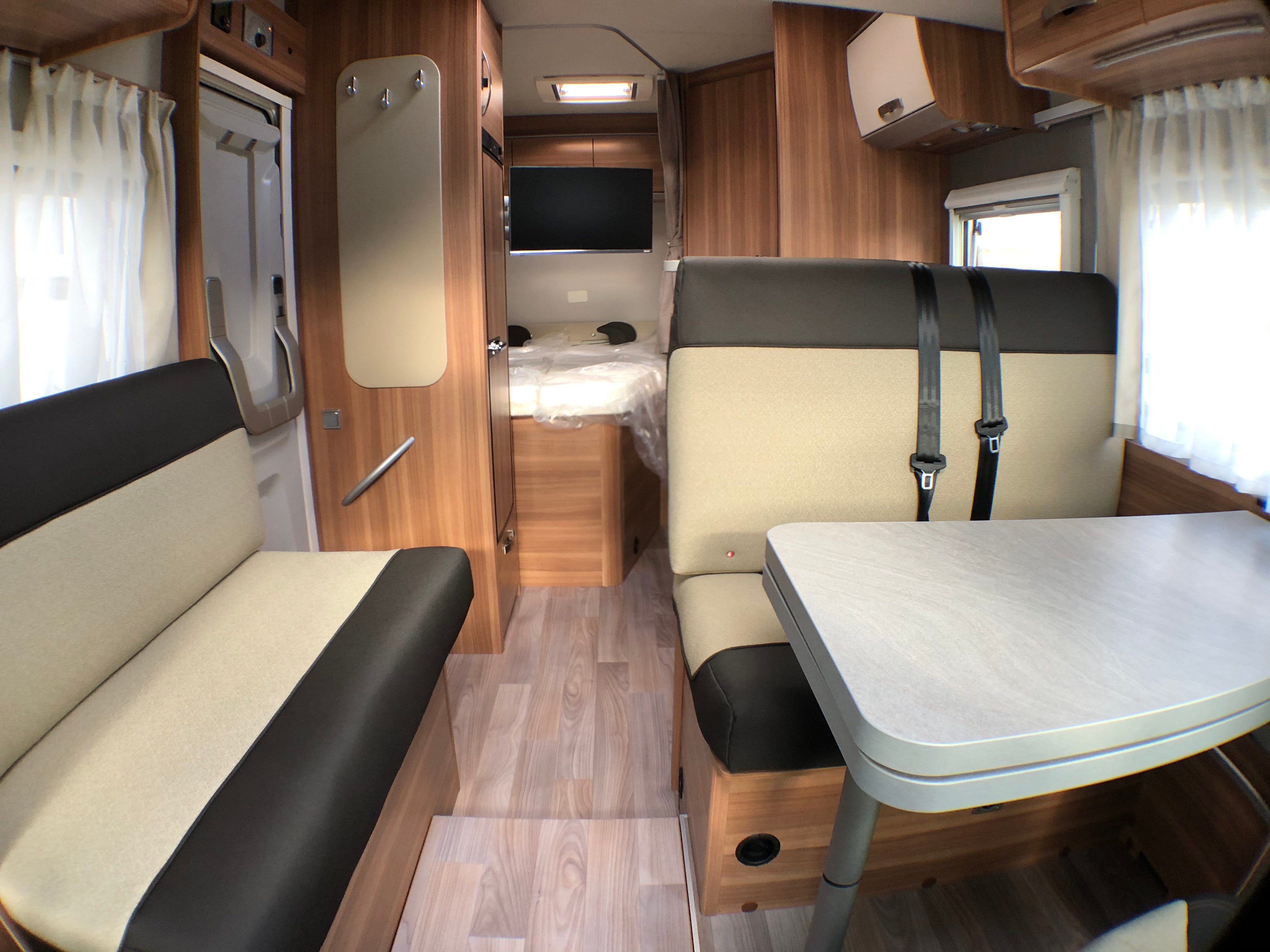 Wohnmobil Weinsberg CaraSuite 650 MF mit Vollausstattung – 2