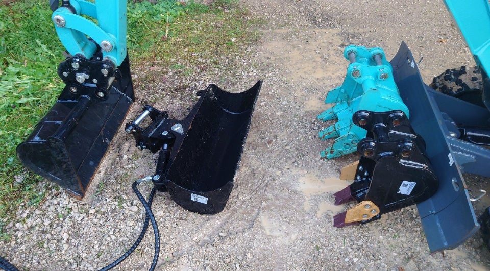 Mini Bagger 2 t – 4