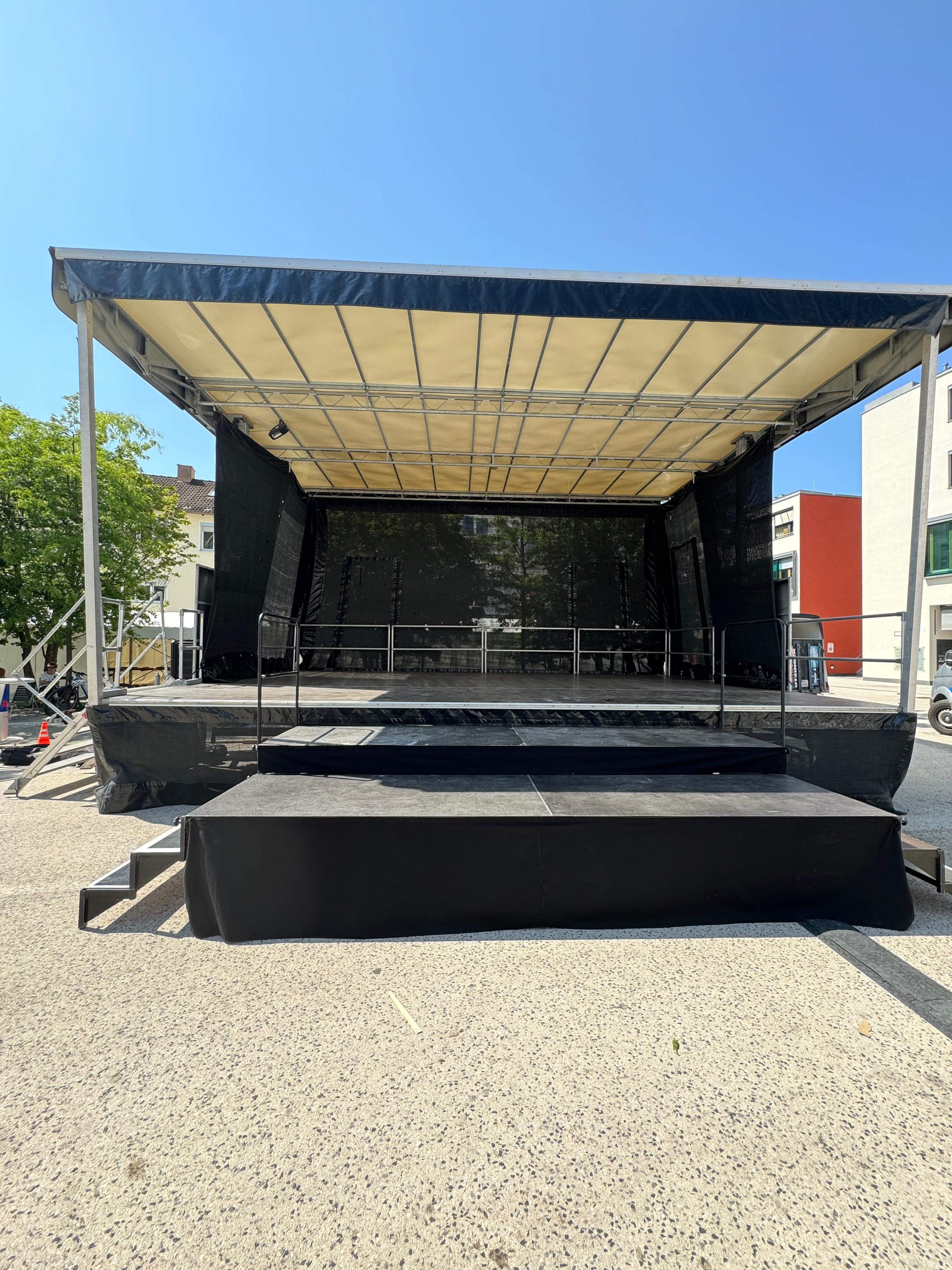Mobile Bühne 8x6m, Trailerbühne – 4