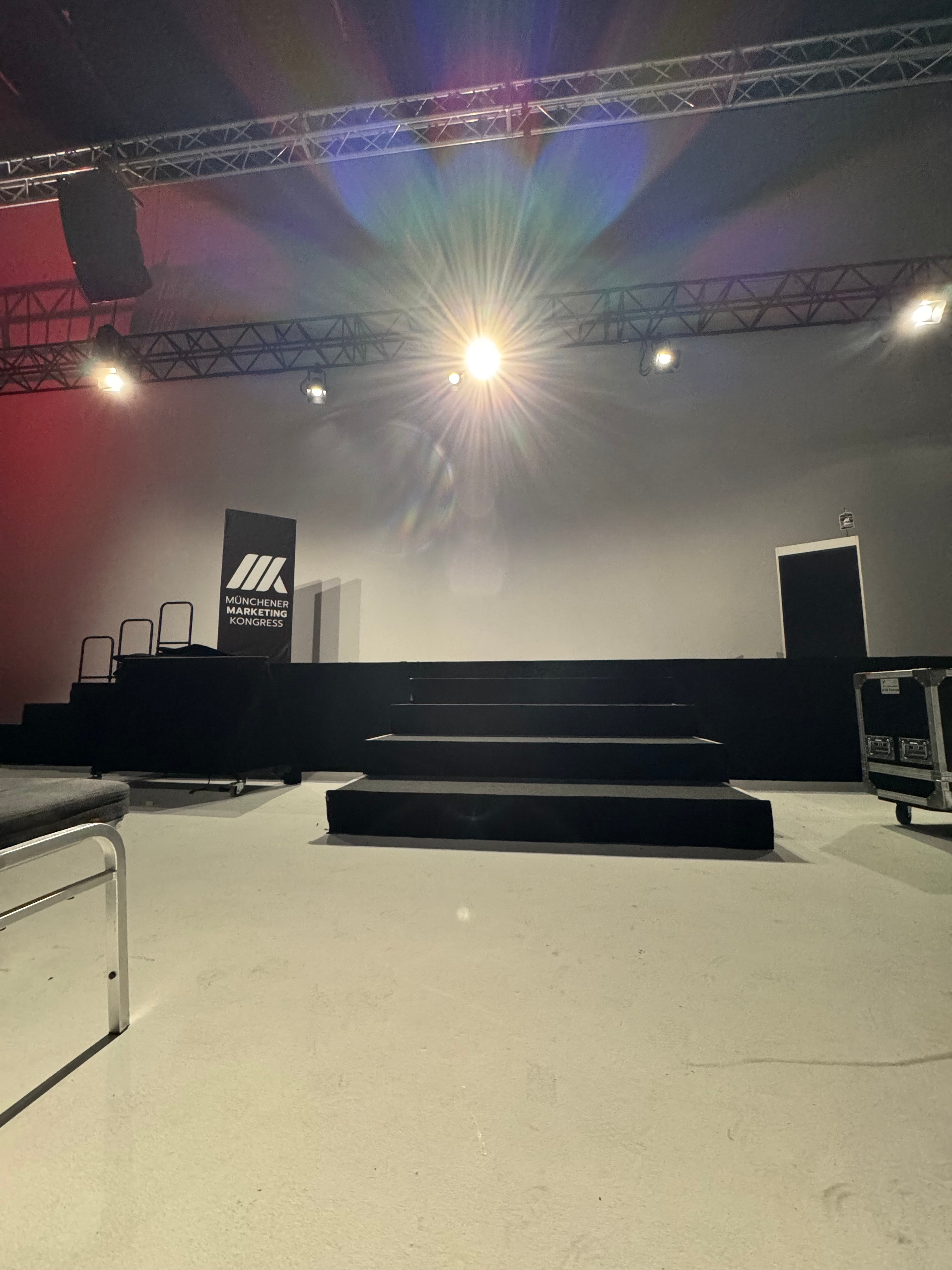 Konferenztechnik für Messestände – 4