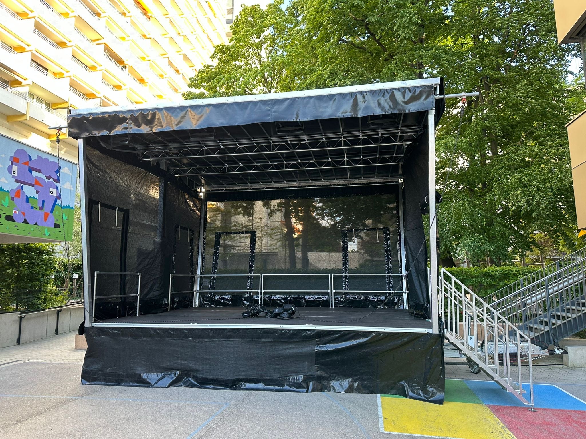 Mobile Bühne für Roadshow