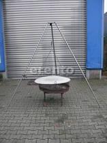 HolzkohleGrill, teilw. rund 100 cm oder eckig