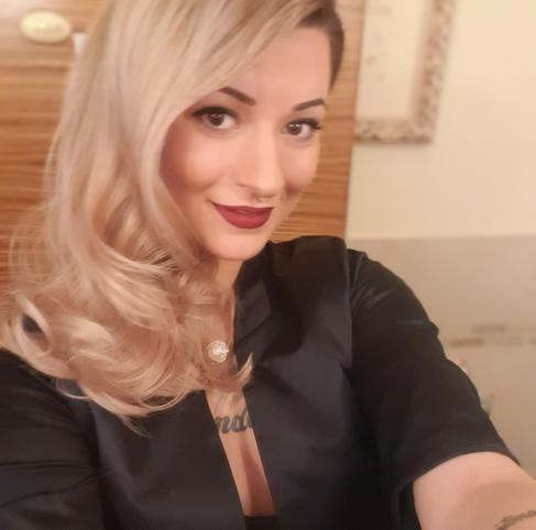 Stripshow mit Jessica buchen – Stimmungsgranate für jedes Event – 4