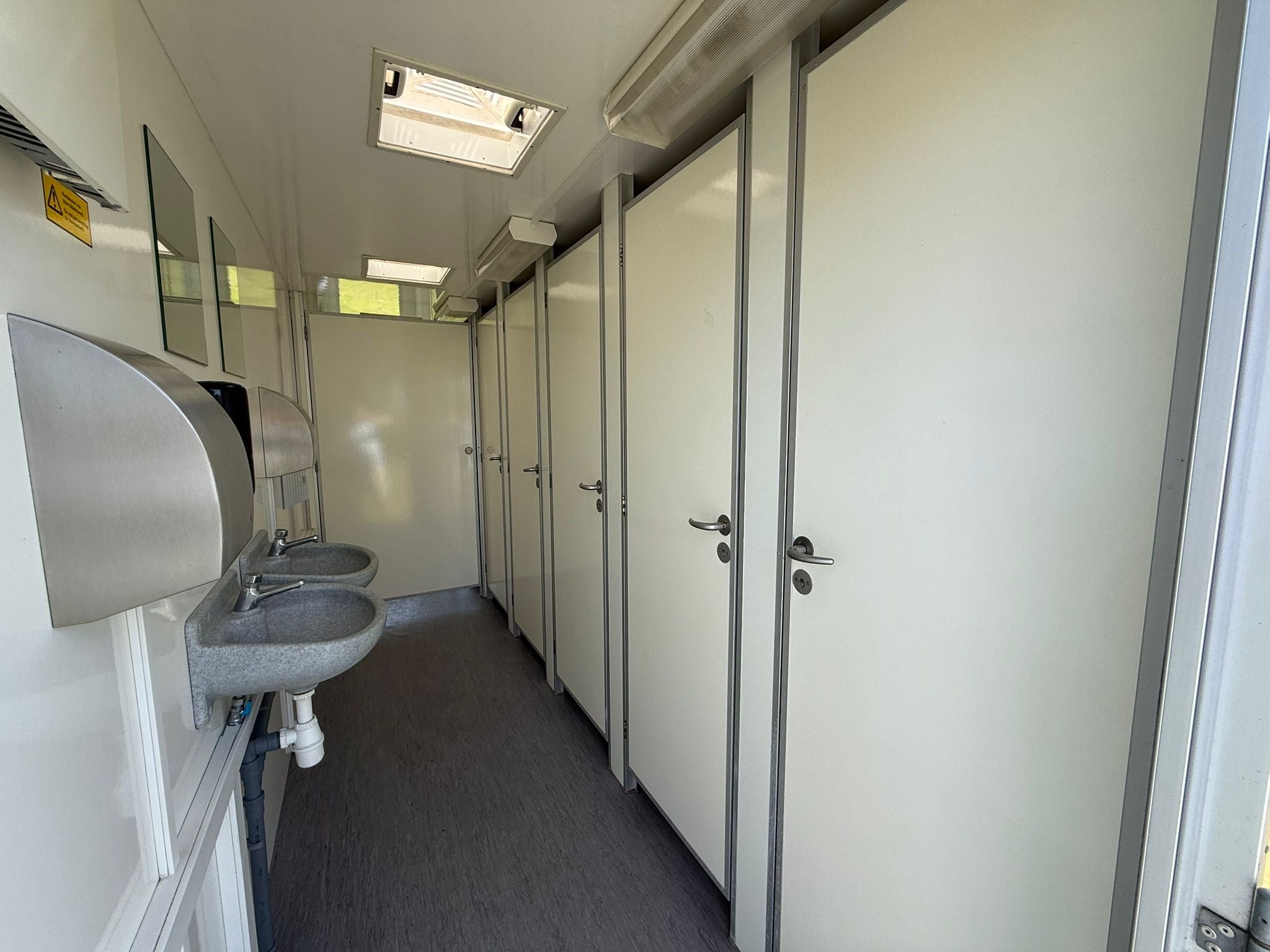 Toilettenwagen / WC Wagen – 4