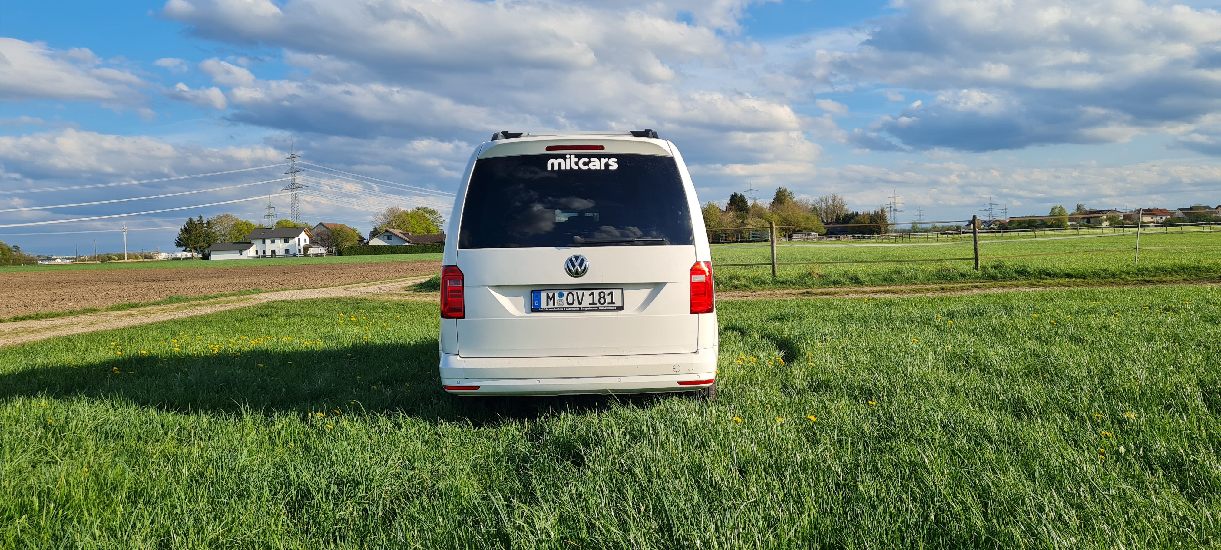VW Caddy Maxi 7-Sitzer DSG – 4