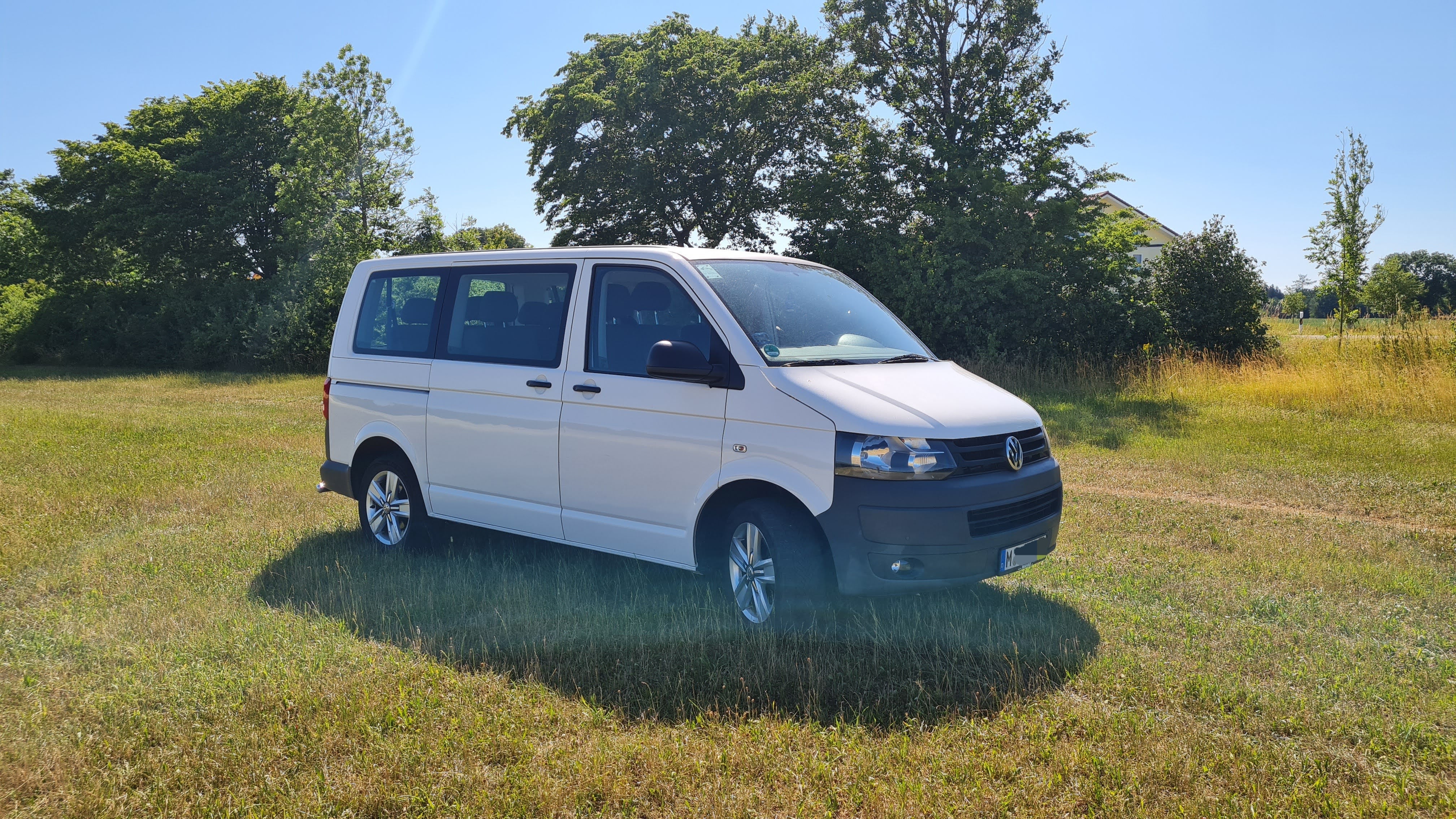 VW T5 Caravelle DSG 9 Sitzer – 3
