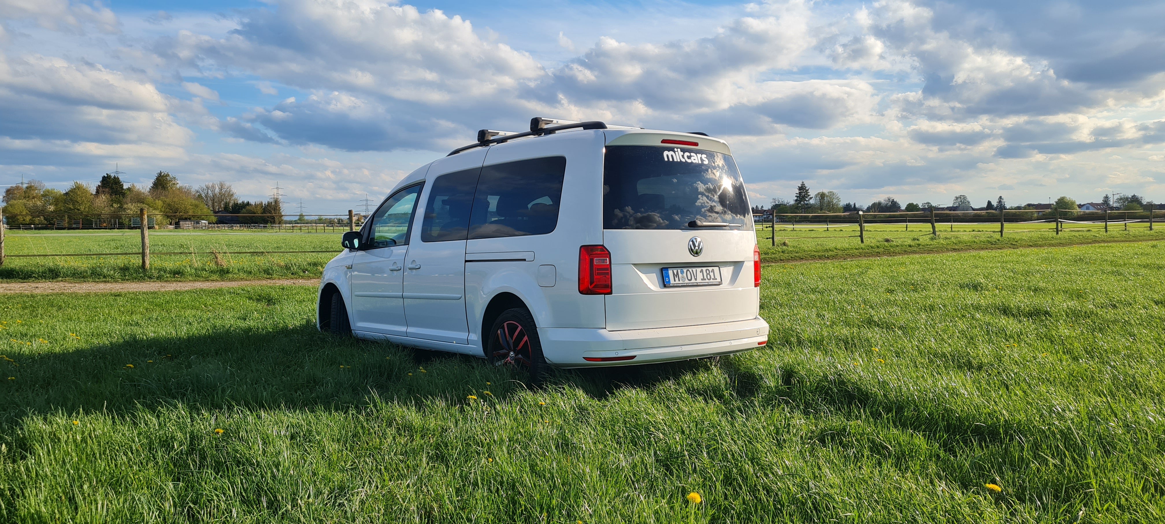 VW Caddy Maxi 7-Sitzer DSG – 3