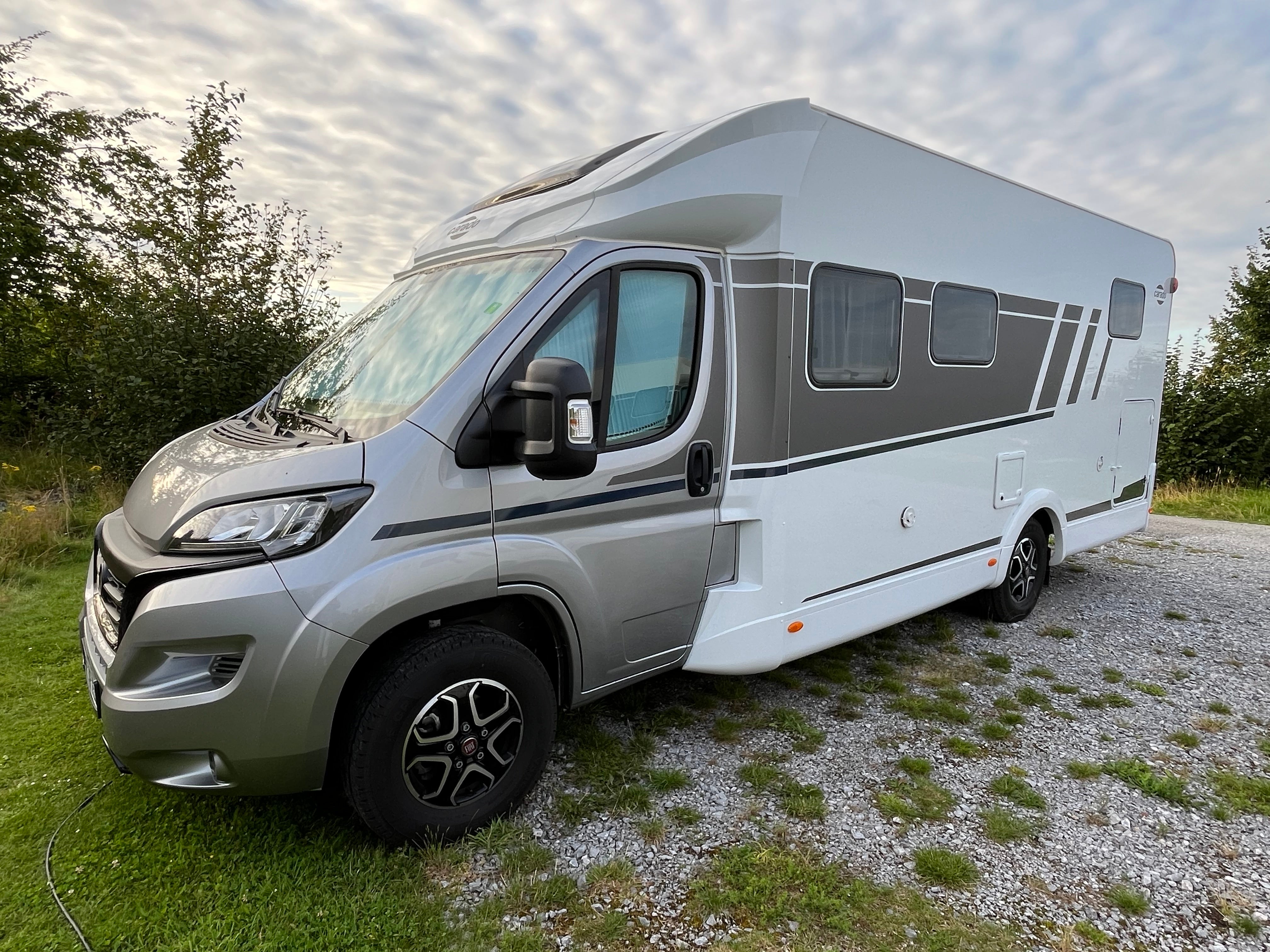 Carado T457 Automatik-/Face-to-Face 2 Pers. 7,40 m Einzel oder Doppelbett – 2