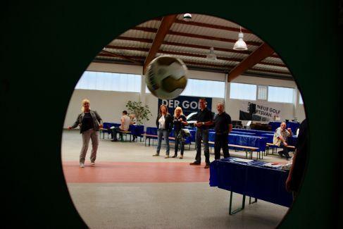 Torwandschießen mit 10.000,- Gewinnspielversicherung ! – 2