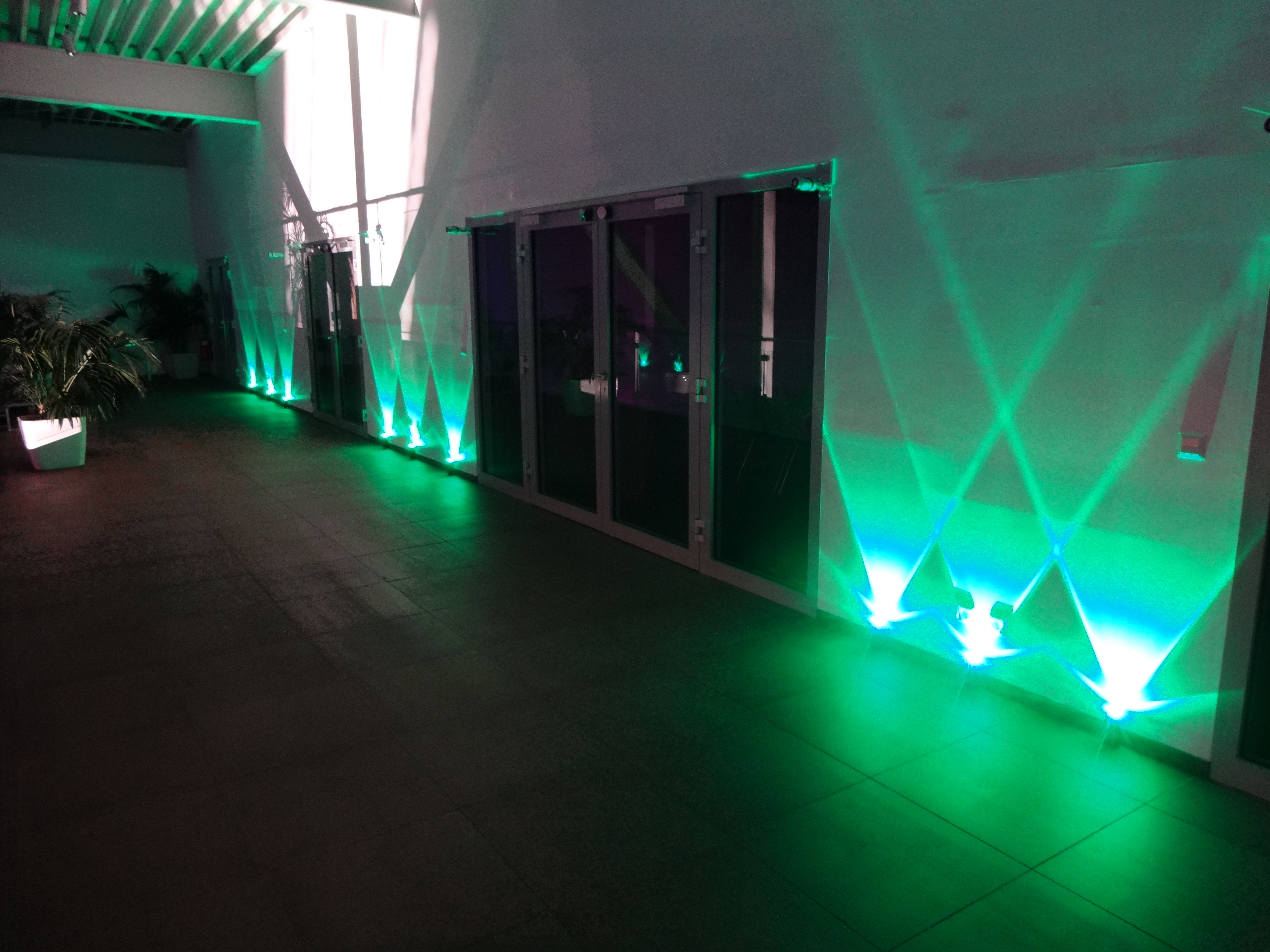 AKKU LED Floorspot / Ambientelicht  / Vivid Can / Ape Lightcan / Akku Led Strahler / kabellos – 3
