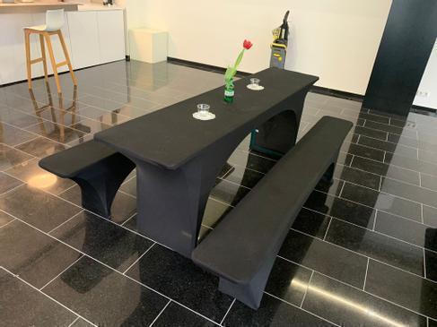 Schwarze Bierbankhussen / Bierzeltgarniturhussen Stretch SET für 1x Tisch und 2x Bank (für Bierbankgarnitur, Biergarnitur) - Versand möglich!