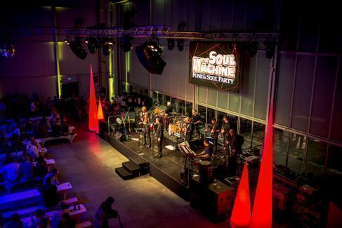Theaterstrahler mit 1.000 Watt (inklusive Torblenden) - Abstrahlwinkel einstellbar – 3