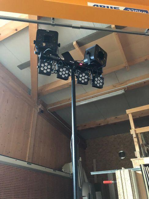 LED Bar CLB4 mit 4 flachen Spots und eingebauten Programmen – 3