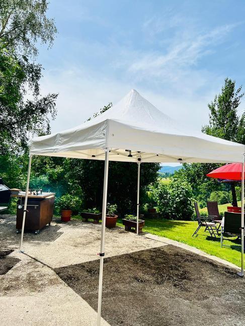 Partyzelt / Pavillion / Faltpagode 3 x 3 m (3,35 m hoch) weiss - hochstabiles Aluminiumprofil mit Scherenmechanik - super schnell aufgebaut