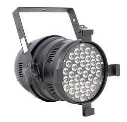 Licht Einsteigerkomplettset 1 · 2x LED-PAR je 36x3 W + Kabel + Stativ – 2