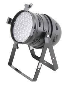 LED Floorspot mit 120 Watt mit RGB Farbmischung / kann auch aufgehängt werden / DMX-steuerbar