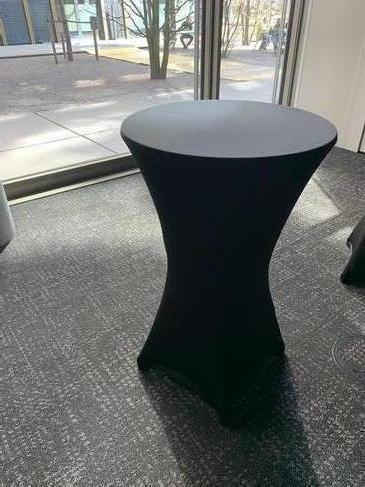 Schwarze Tischhusse für Stehtische in Stretch 70cm oder 80cm Durchmesser