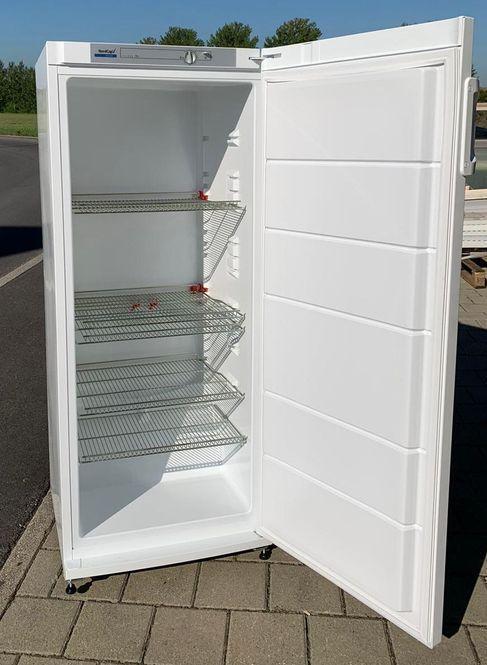 Gastronomie Kühlschrank 3/4 Höhe – 2