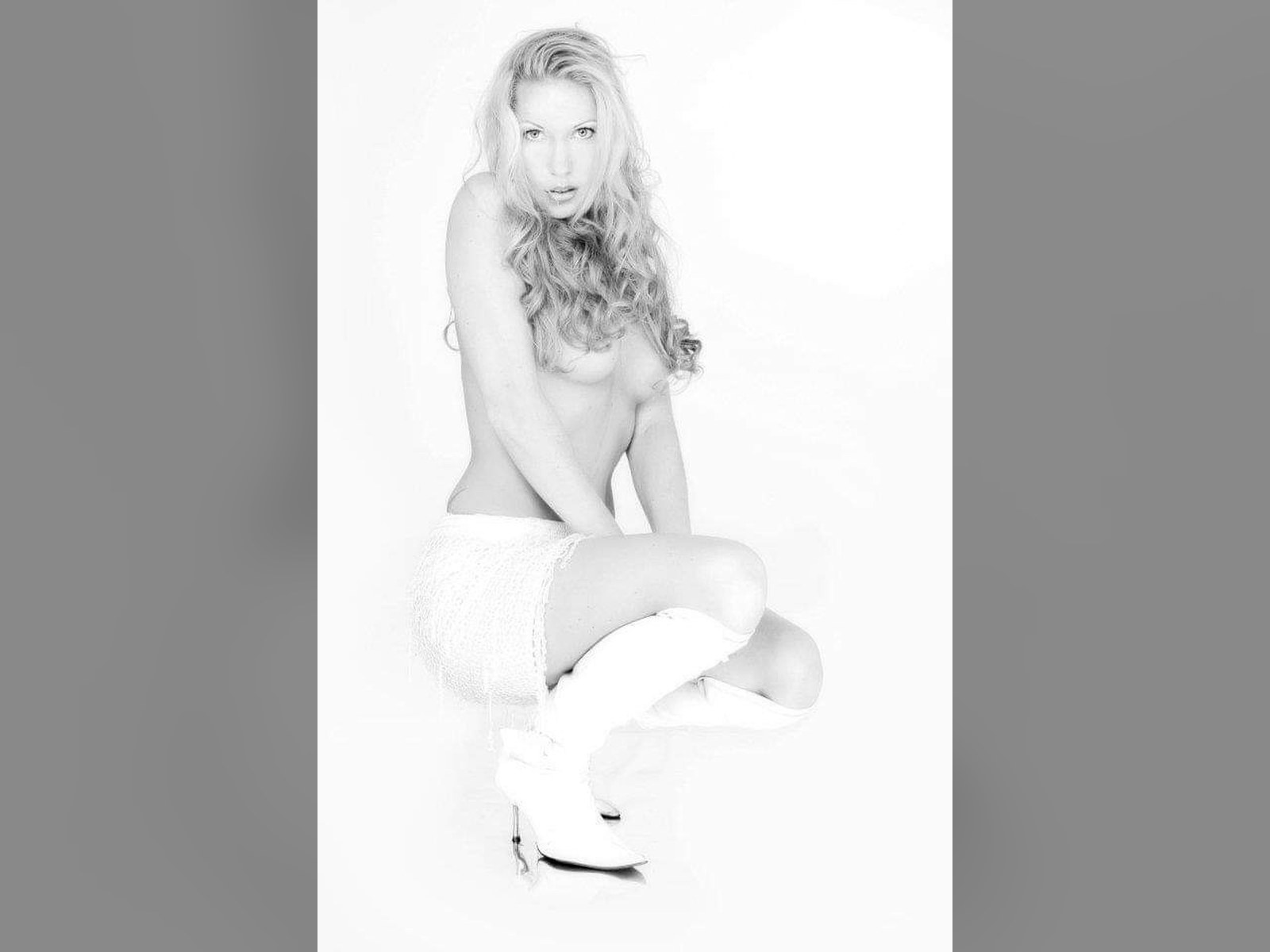 Stripperin DIANA mieten - stilvoll & professionell für Norddeutschland – 3