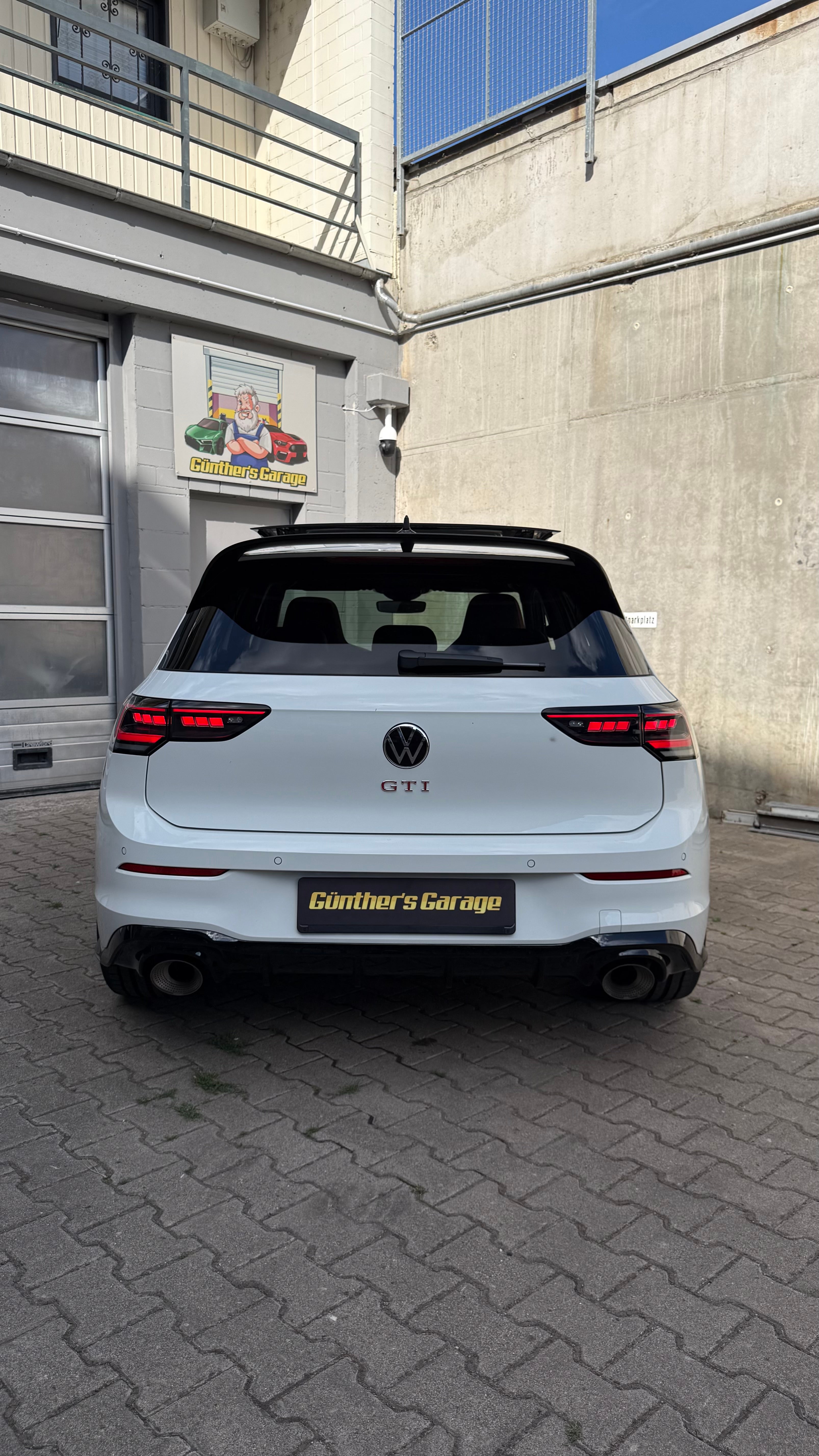 VW Golf 8.5 GTI Clubsport V4 300 PS | ab 18 Jahren | Sportwagen mieten | Sportwagenvermietung | Auto mieten | Autovermietung | Hochzeitsauto – 4