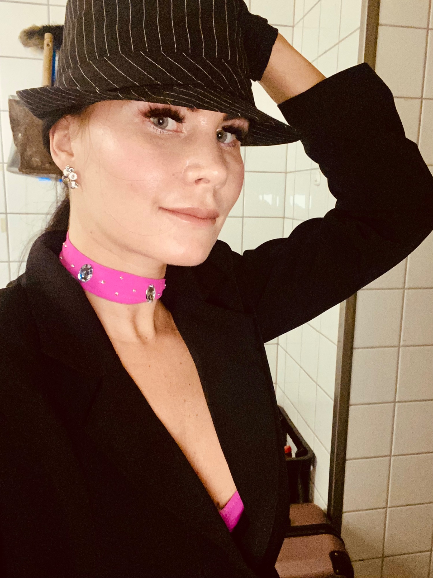 GoGo-Tänzerin Mercedes buchen – Show für Club, Festival & Firmenfeier – 4