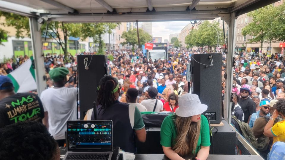 LKW-PA & Soundsystem für Demowagen mieten – CSD, Fete de la Musique | Verleih Berlin – Thumbnail 8