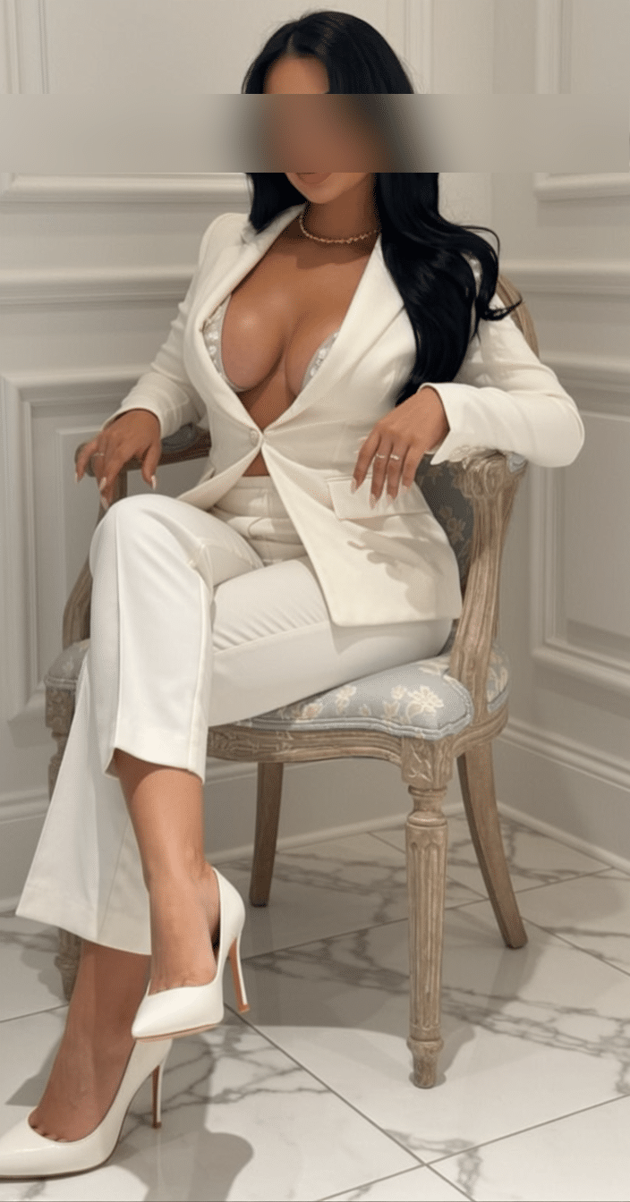 Escort Rebecca Regensburg buchen – Latina Charme & Naturschönheit – 3