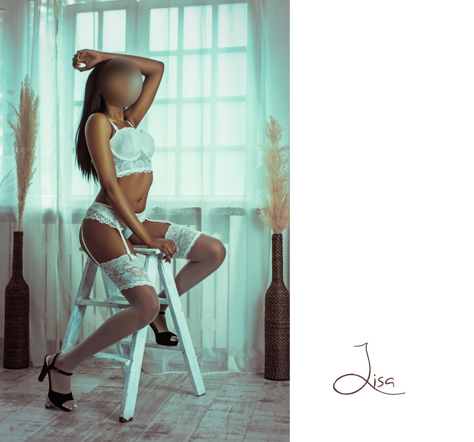 Escort Lisa Hamburg buchen – High Class Begleitung – Thumbnail 6