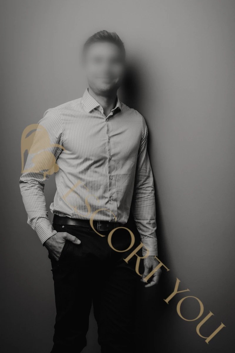 Callboy Hannover buchen – Max | High Class Escort – 3