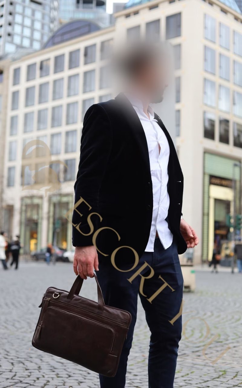 Callboy Saarbrücken buchen – Matteo | High Class Escort – 3