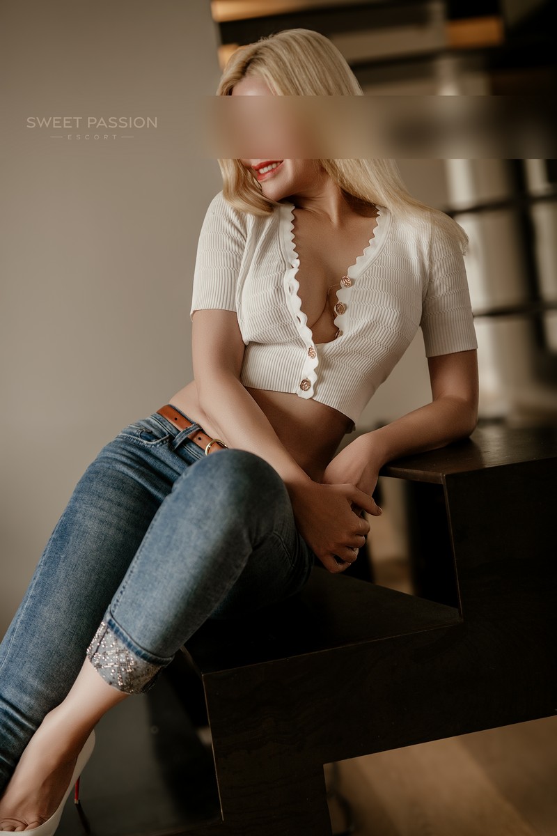Escort Carolin München – High Class Begleitung – 5