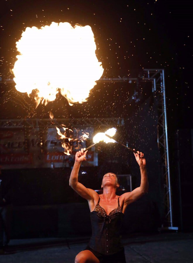 Feuerstriptease JoJo Erfurt buchen – Stripshow & Showact – 5