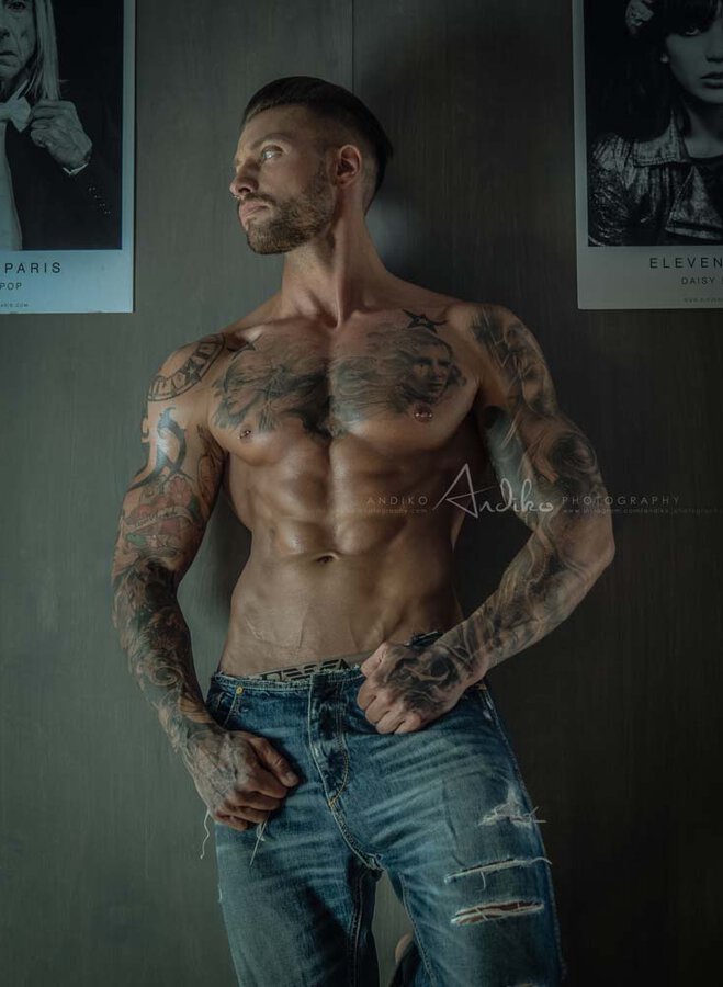 Stripper Mike Düsseldorf buchen – Stripshow & Showact – Thumbnail 6