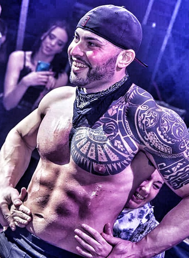 Stripper Arin Dresden buchen – Stripshow & Showact – 4