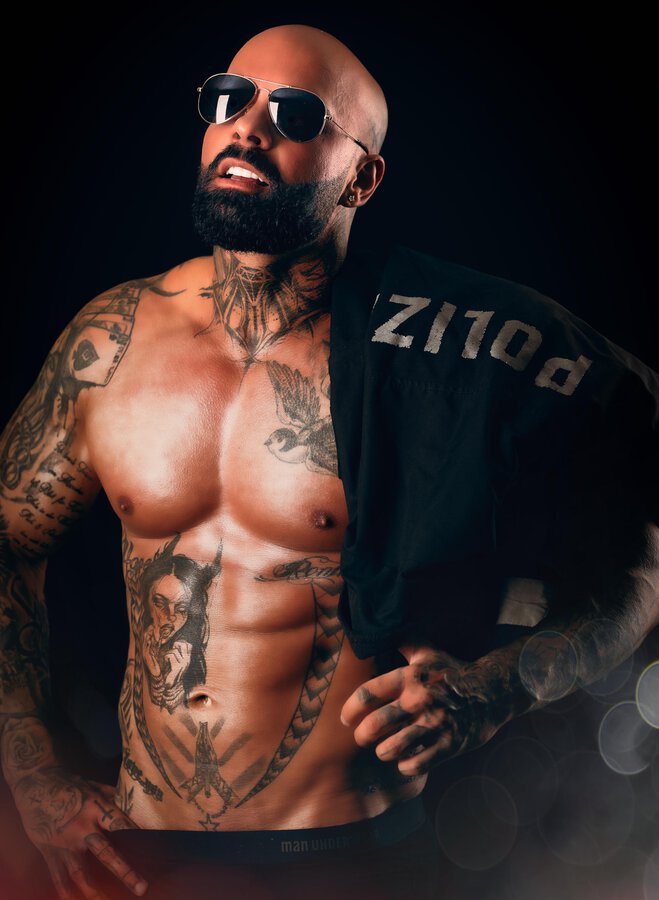 Stripper Leif Hamburg buchen – Stripshow & Showact – Thumbnail 8
