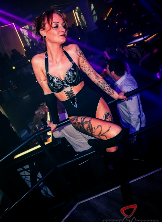 Stripperin Nancy Zwickau buchen – Stripshow & Showact – Thumbnail 7