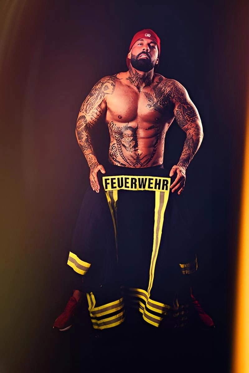 Stripper Leif Hamburg buchen – Stripshow & Showact – Thumbnail 6