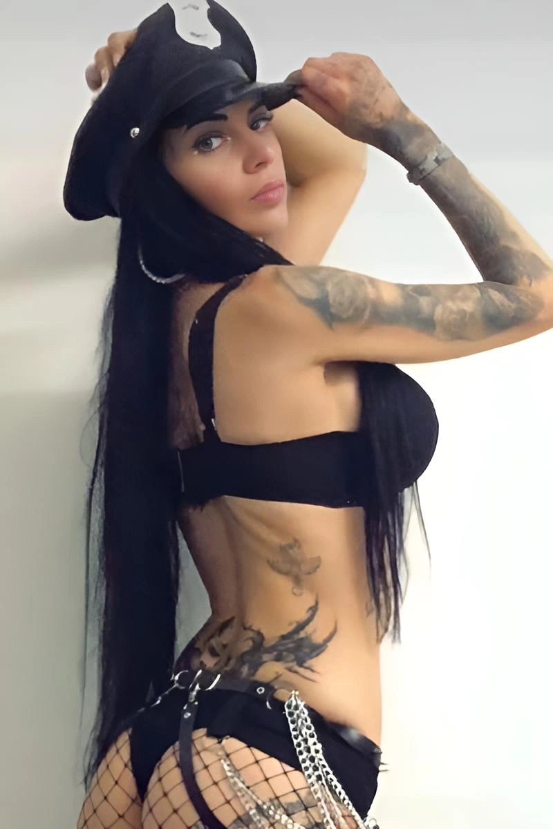 Stripperin Dibian Cat Stockelsdorf buchen – Stripshow & Showact – 2