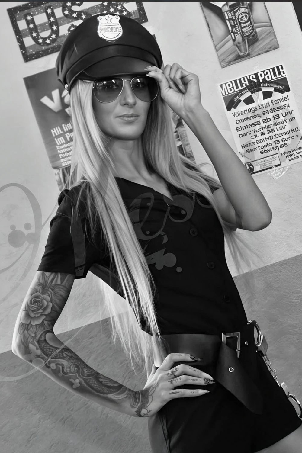 Stripperin Kessy Dortmund buchen – Stripshow & Showact – Thumbnail 6