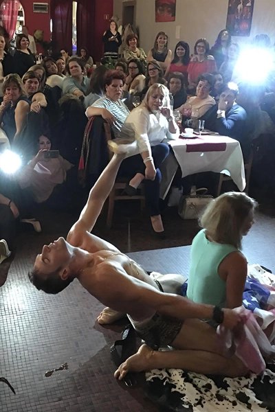 Stripper David Stuttgart buchen – Stripshow & Showact – 2