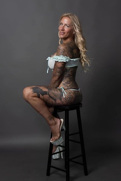 Stripperin Sandy Berlin buchen – Stripshow & Showact – 2
