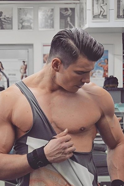 Stripper Alessio Ferro Groß Umstadt buchen – Stripshow & Showact – 2