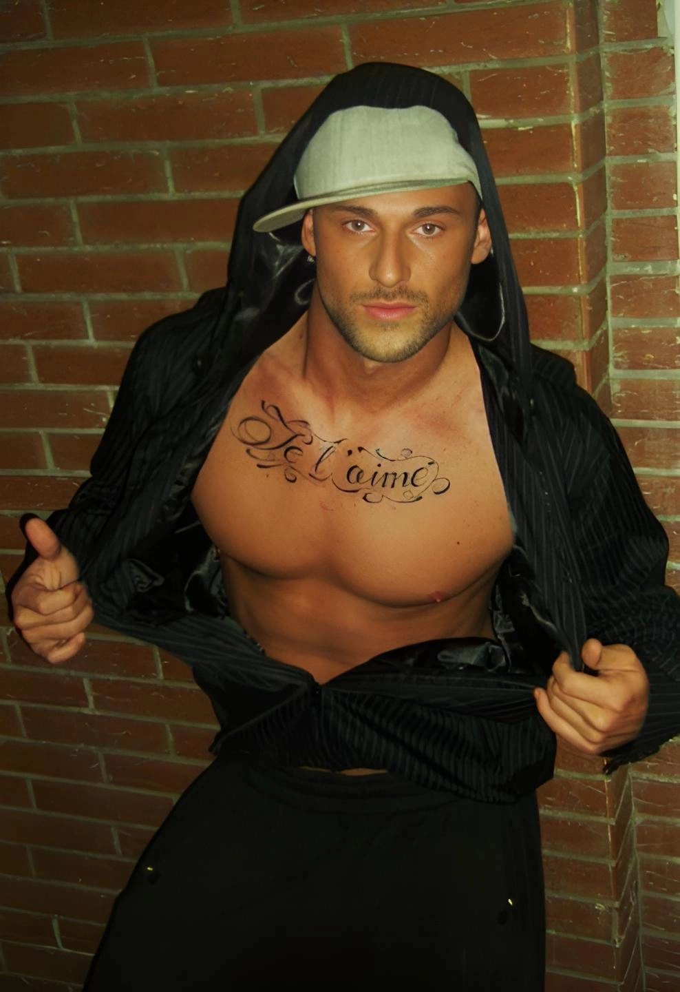 Stripper Jay Köln buchen – Stripshow & Showact – 2
