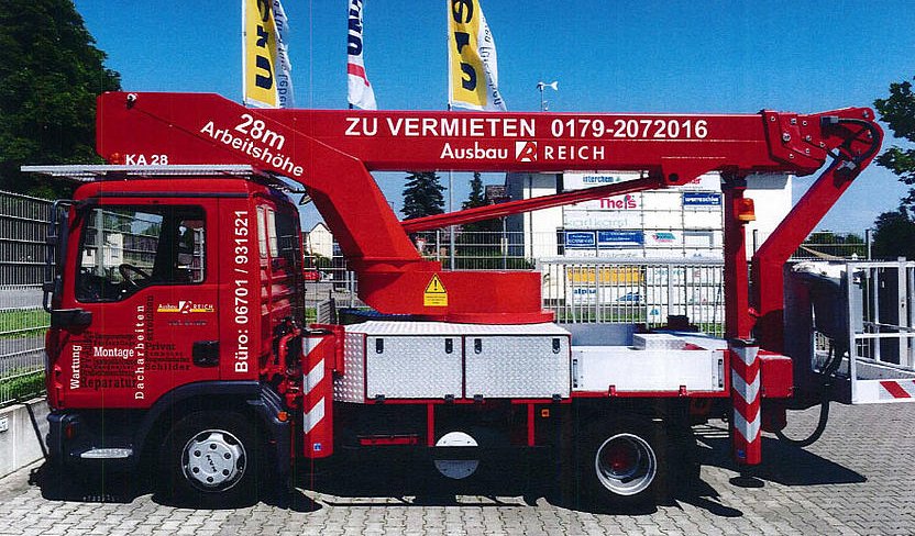 Hubsteiger 7,5 t – Bison Palfinger TKA 28 KS