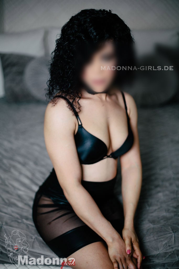 Kelis – Escort in Frankfurt & Bad Homburg buchen – 2