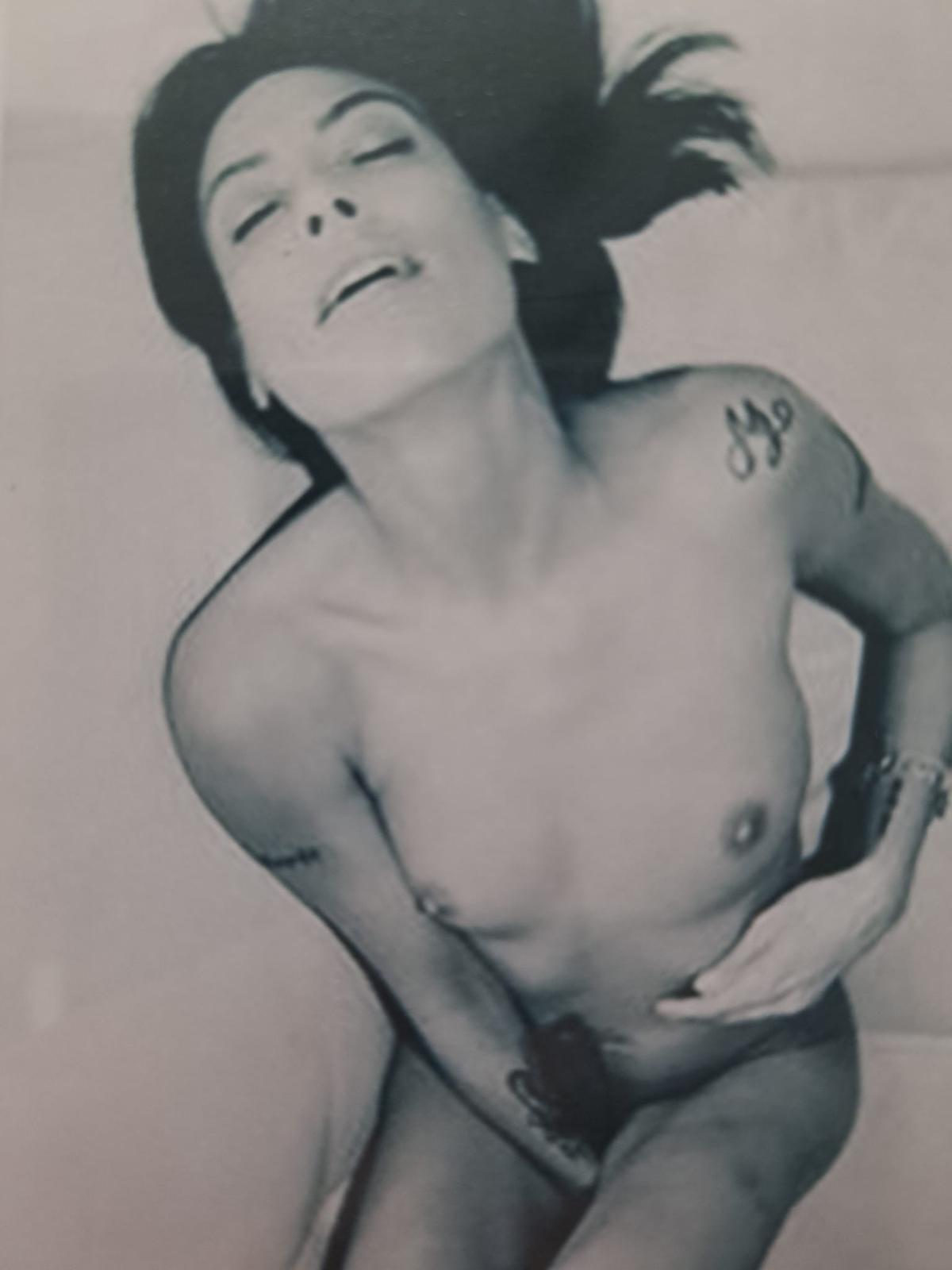 Extremsklavin Sub – Escort in Frankfurt & Bad Homburg buchen