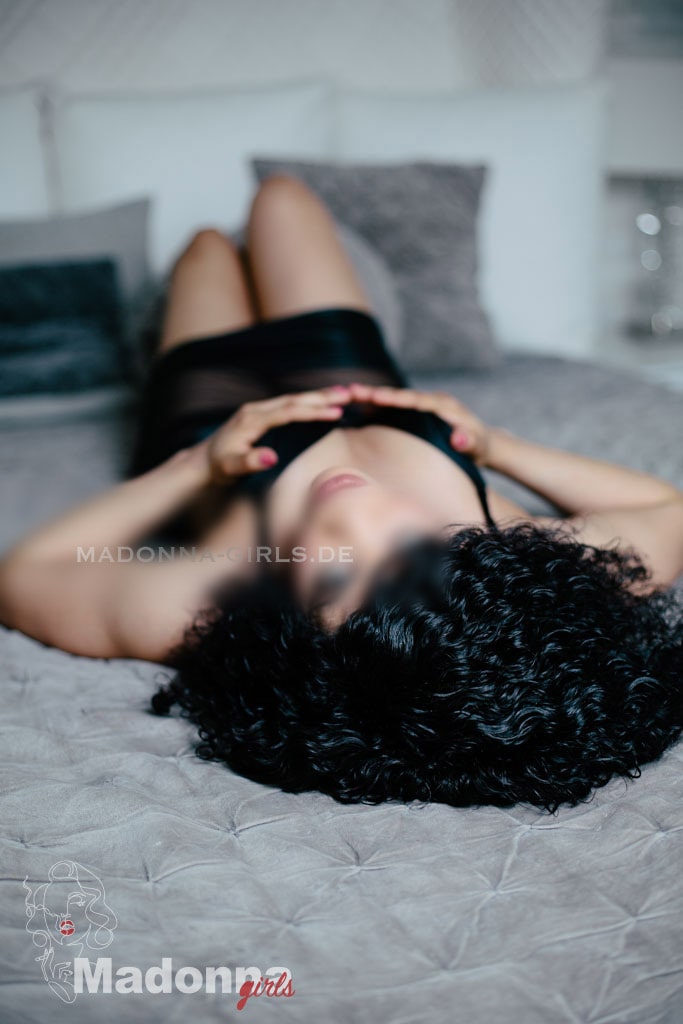 Kelis – Escort in Frankfurt & Bad Homburg buchen – 3