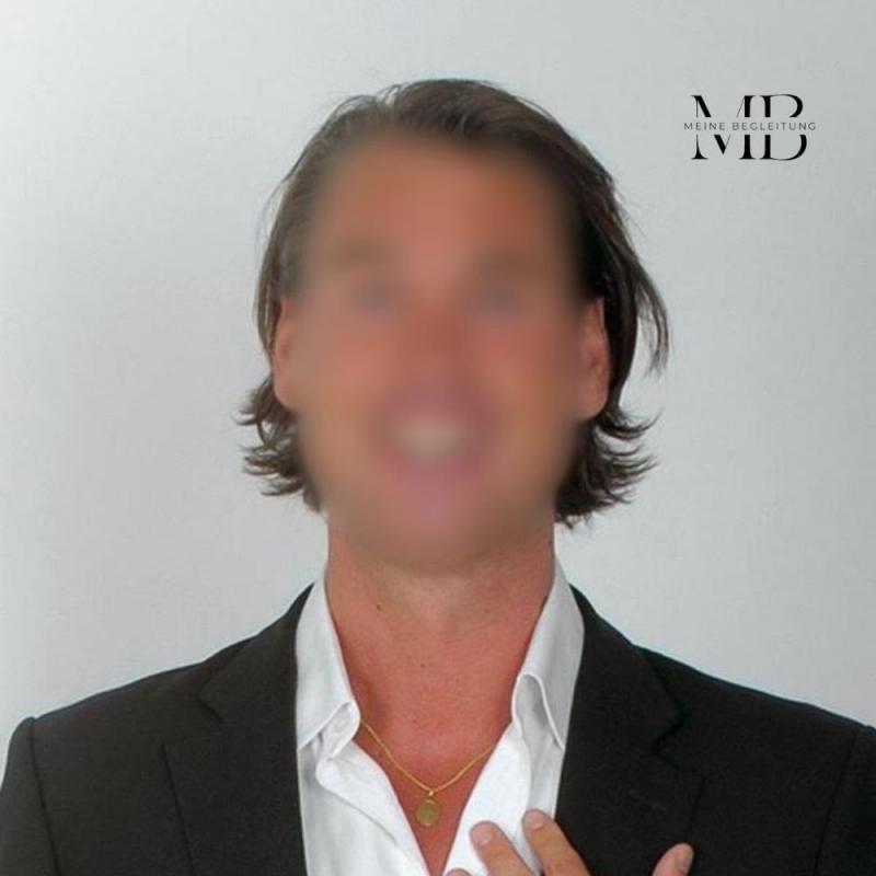 Escort Miloslav aus Mannheim buchen – High Class Begleitung