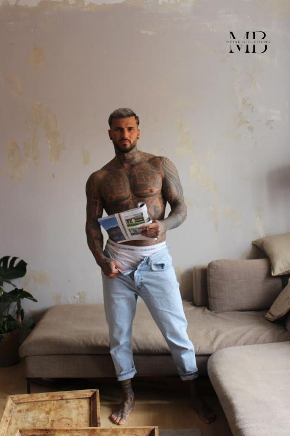 Escort Emilio aus Stuttgart buchen – High Class Begleitung – Thumbnail 11