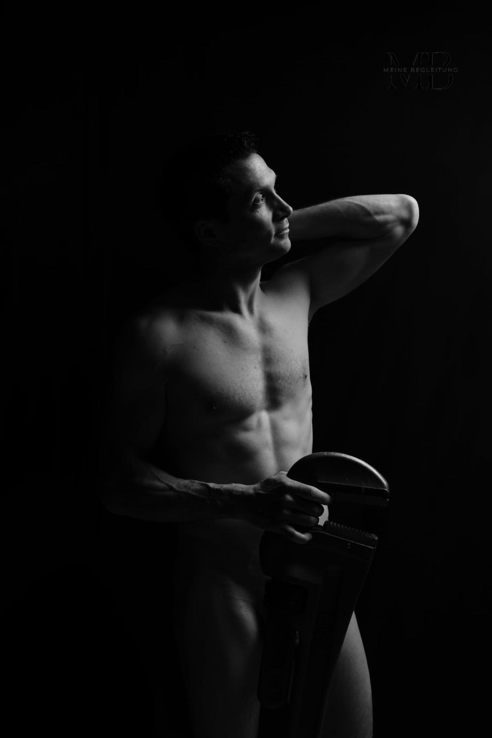 Escort Fabian aus Offenburg buchen – High Class Begleitung – Thumbnail 8